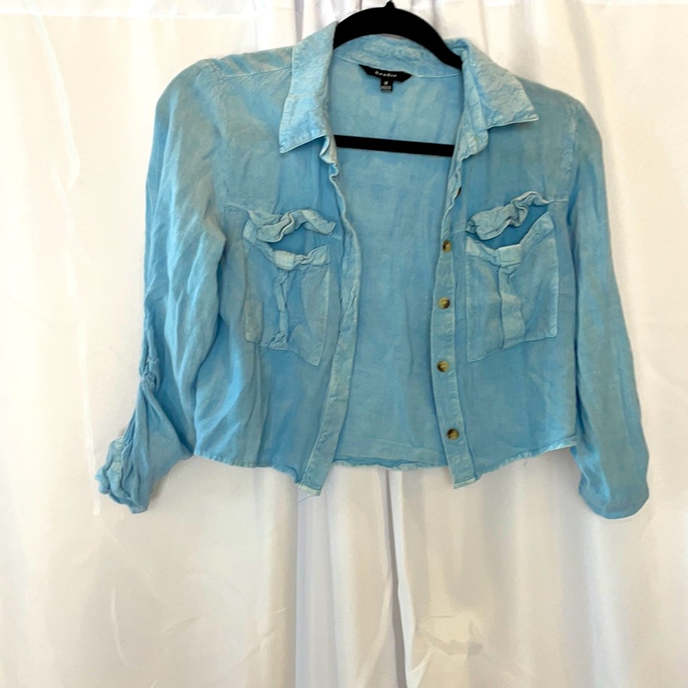 Cool casual crop